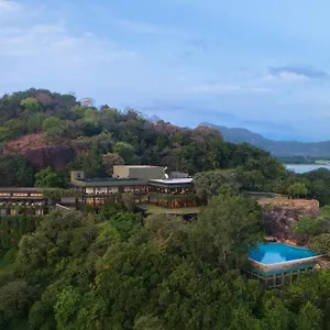 Hotel Heritance Kandalama